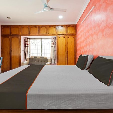 Collection O Palm Exotica Hotel Visakhapatnam Bagian luar foto