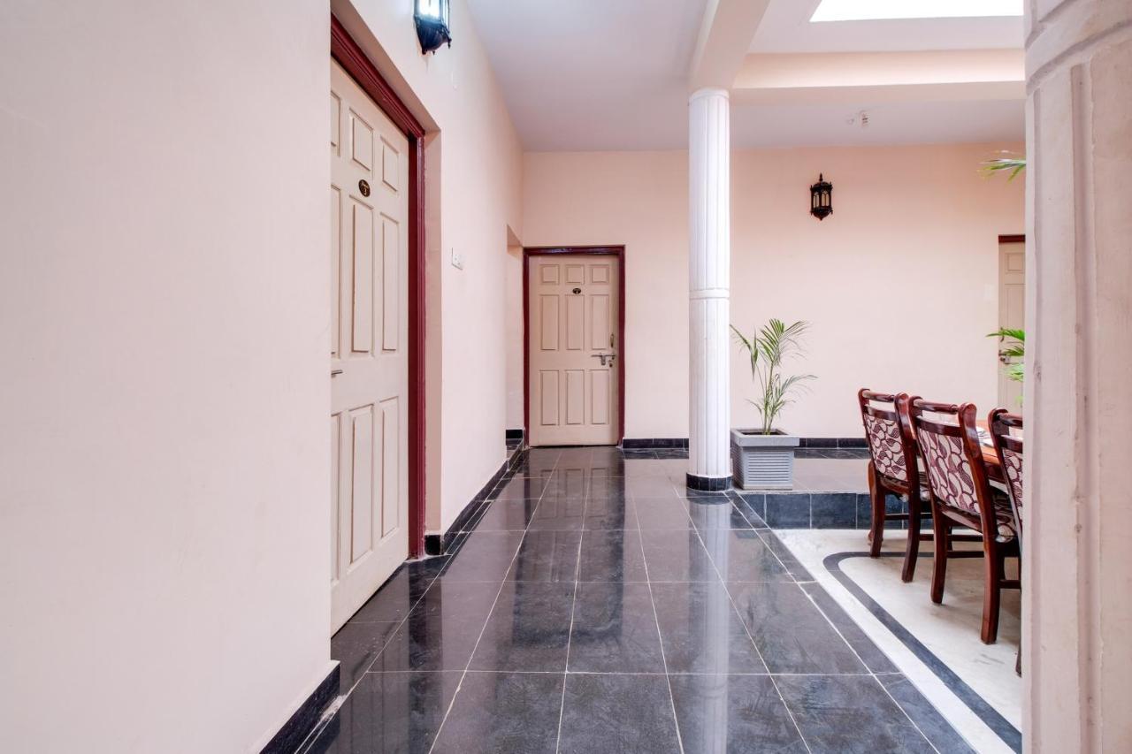 Collection O Palm Exotica Hotel Visakhapatnam Bagian luar foto